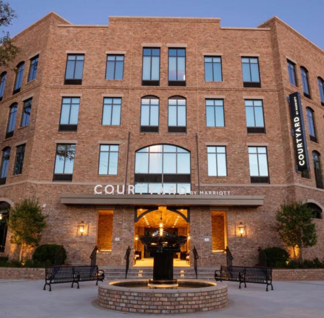 Courtyard Thomasville Downtown Екстериор снимка